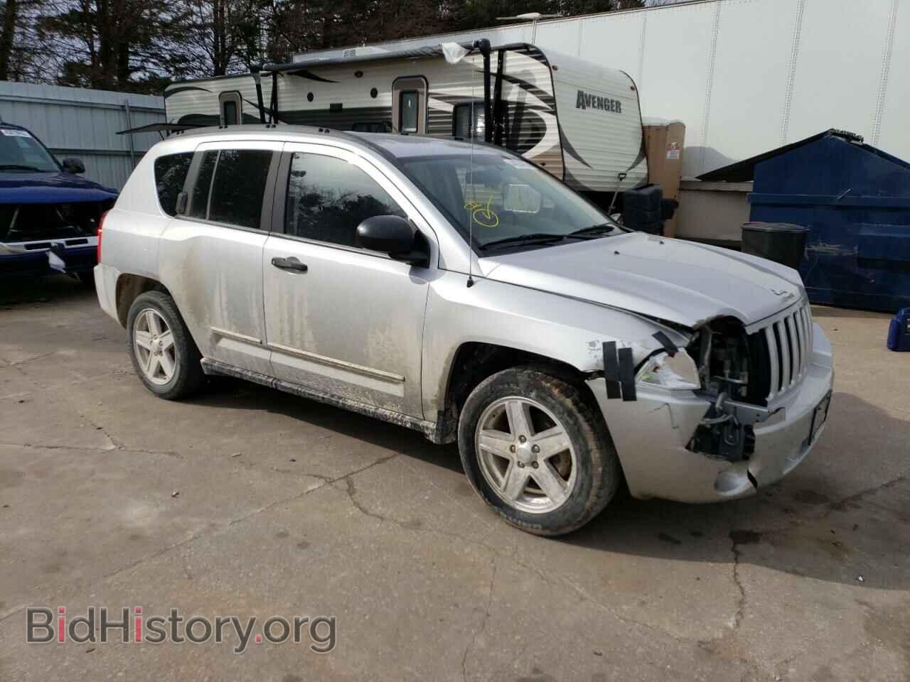 2010 JEEP COMPASS - VIN: 1J4NT1FA1AD624350 - Фото 4