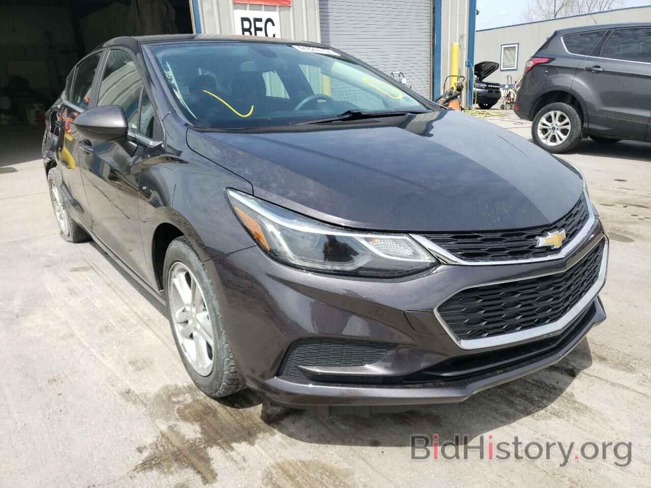 Photo 1G1BE5SM8H7163062 - CHEVROLET CRUZE 2017