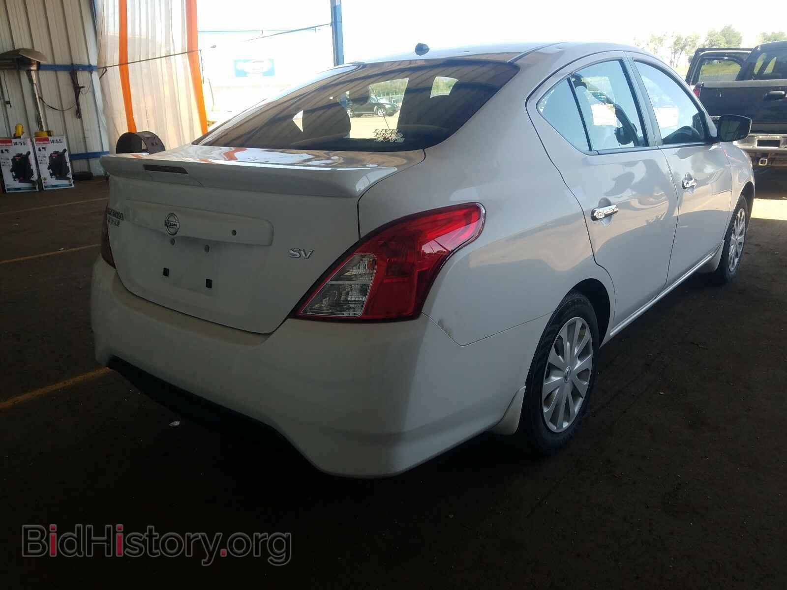 2017 NISSAN VERSA - VIN: 3N1CN7AP7HL852219 - Photo 4