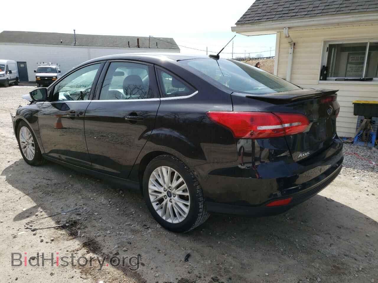 2018 FORD FOCUS - VIN: 1FADP3J24JL279652 - Фото 2