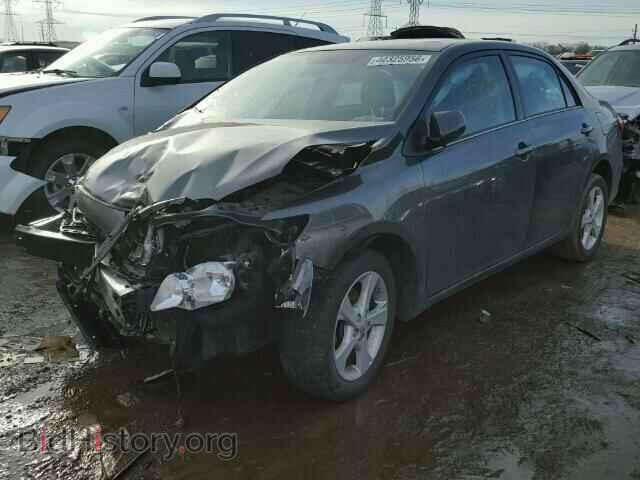 2013 TOYOTA COROLLA - VIN: 2T1BU4EEXDC100708 - Фото 2
