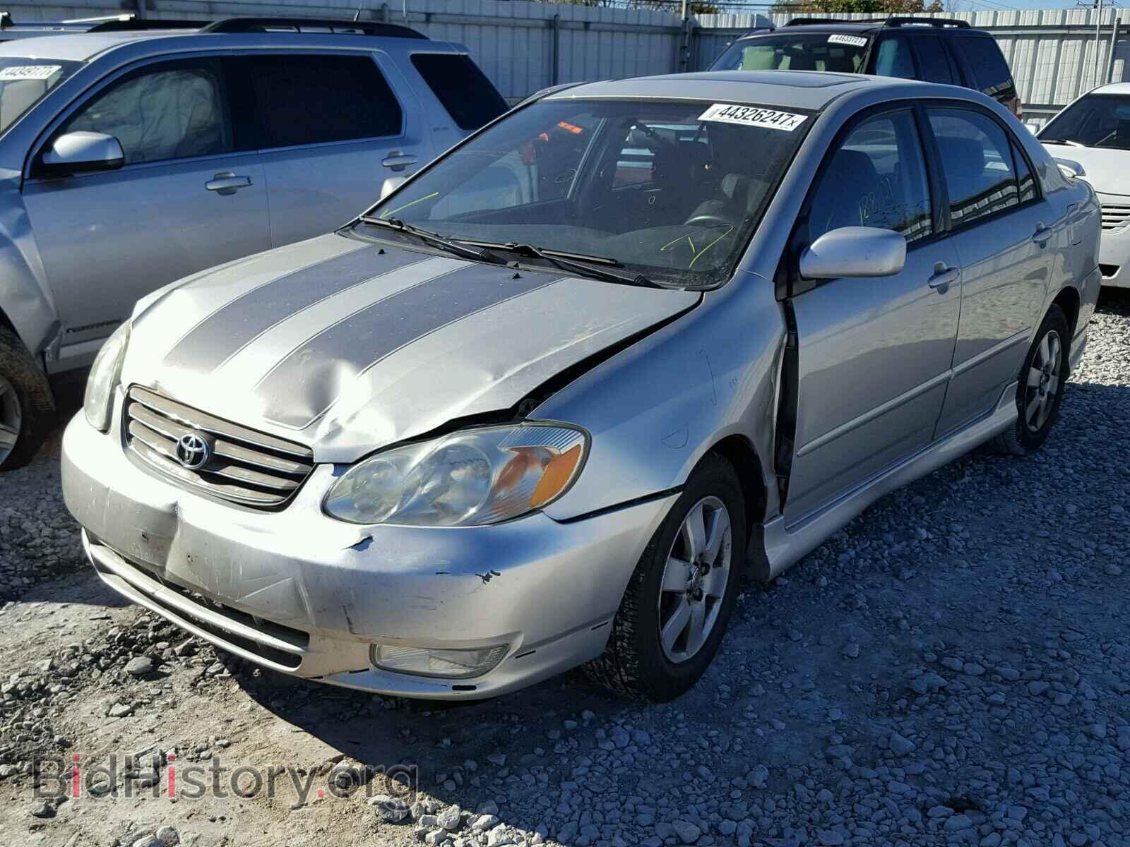 2003 TOYOTA COROLLA - VIN: 2T1BR32E43C152642 - Фото 2