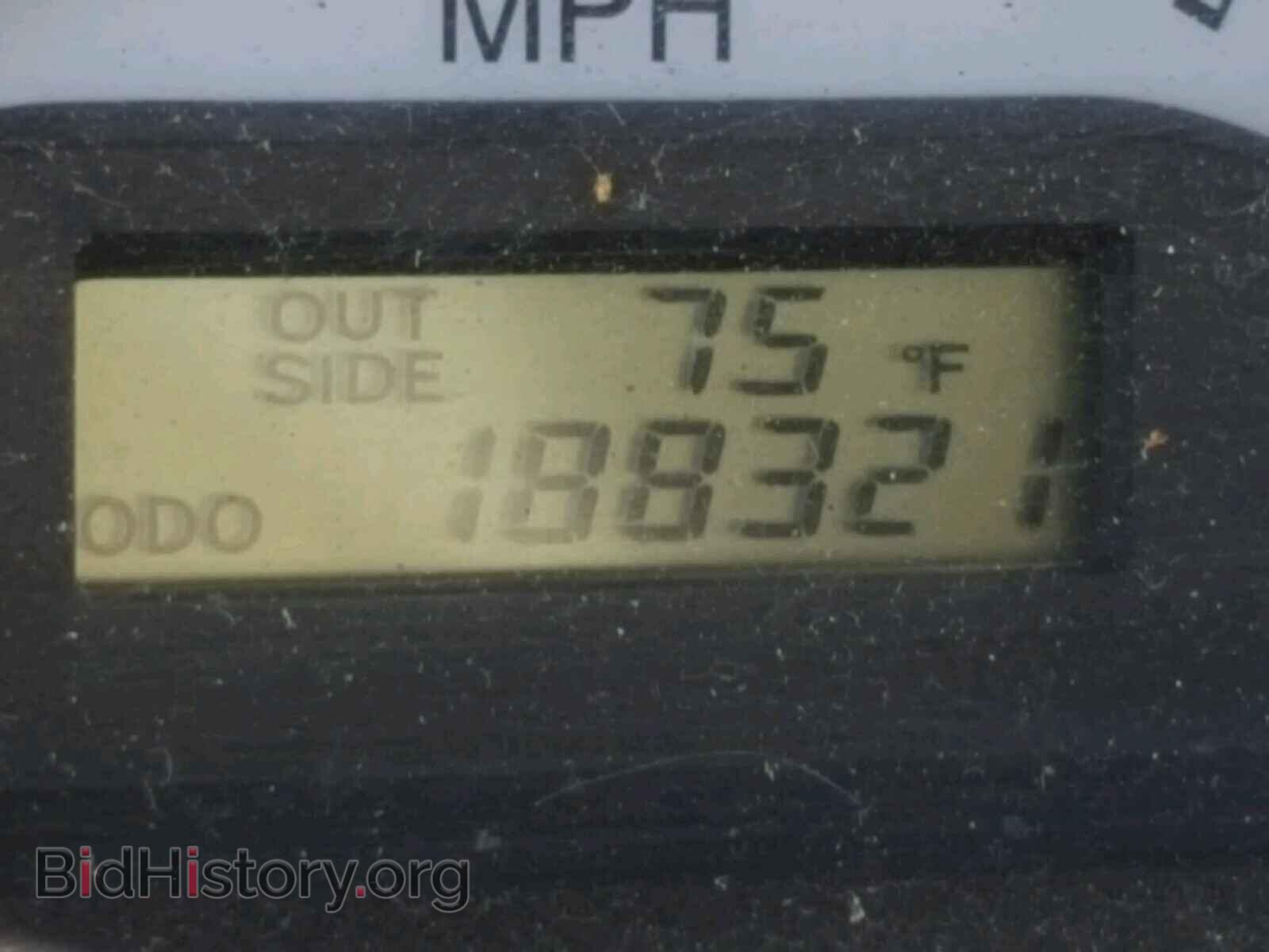 2003 TOYOTA COROLLA - VIN: 2T1BR32E43C152642 - Фото 8
