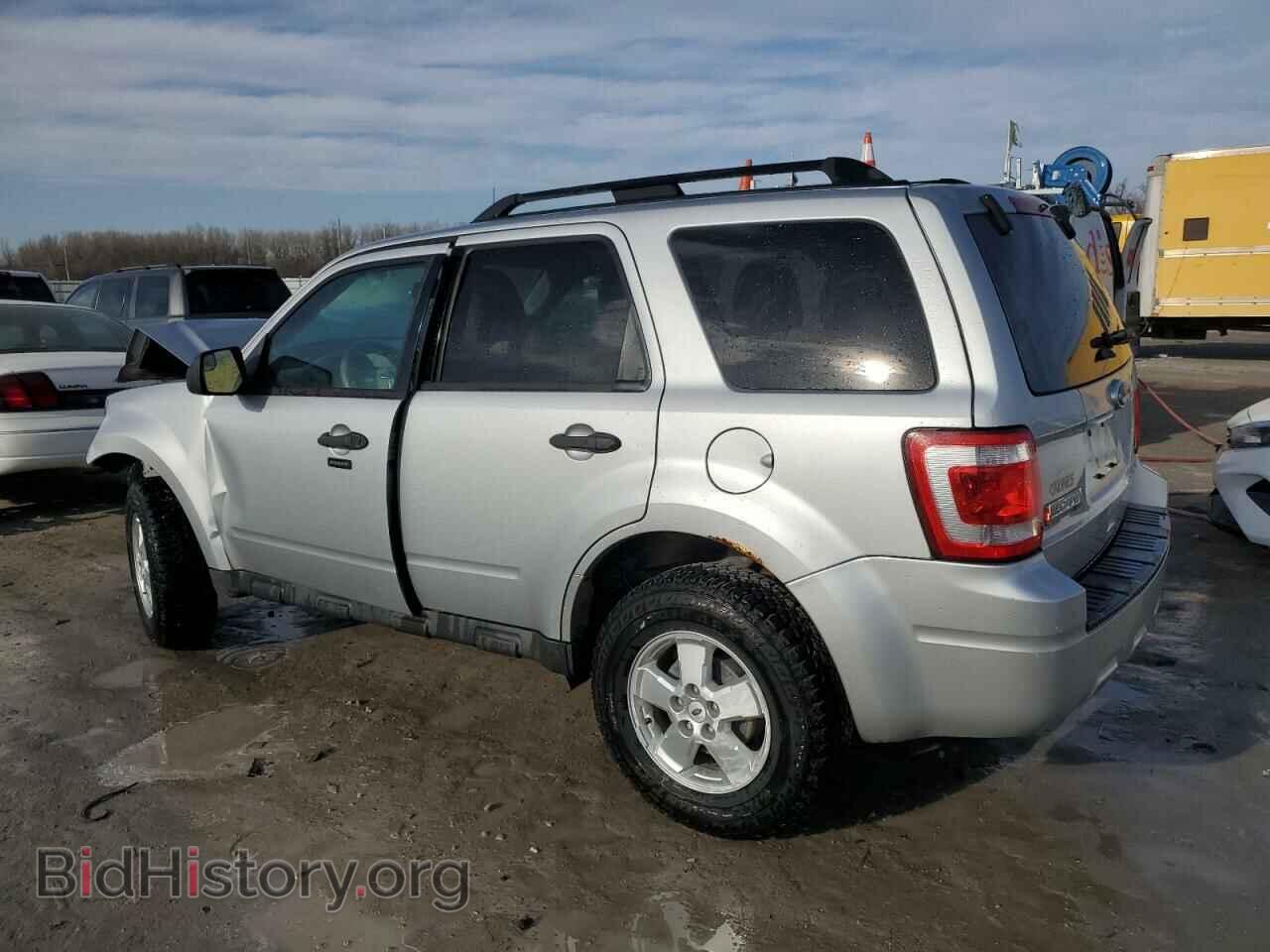 2012 FORD ESCAPE - VIN: 1FMCU0DG8CKA35415 - Photo 2