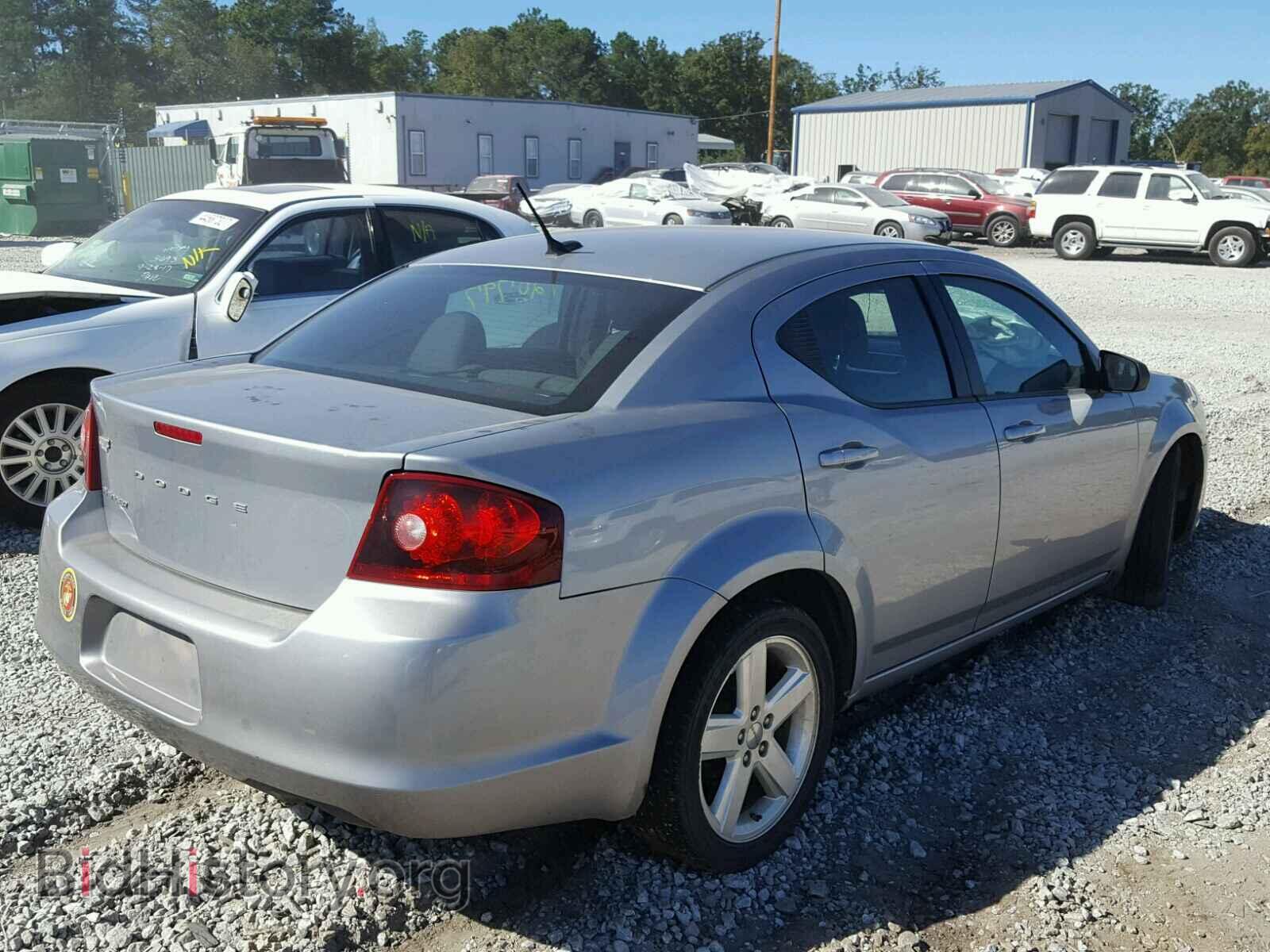 2013 DODGE AVENGER - VIN: 1C3CDZAB8DN518151 - Фото 4