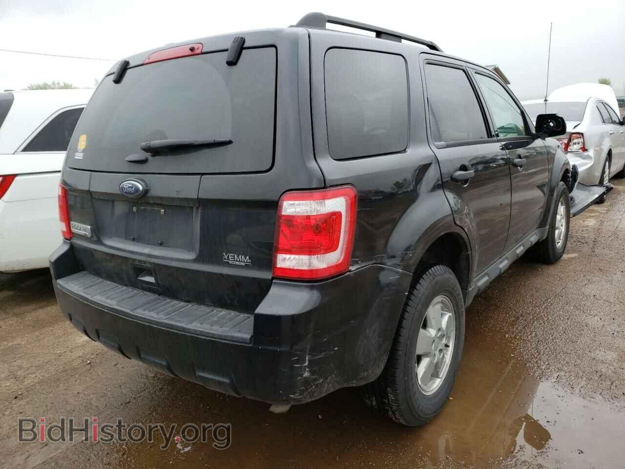 2011 FORD ESCAPE - VIN: 1FMCU0D79BKC19311 - Фото 4