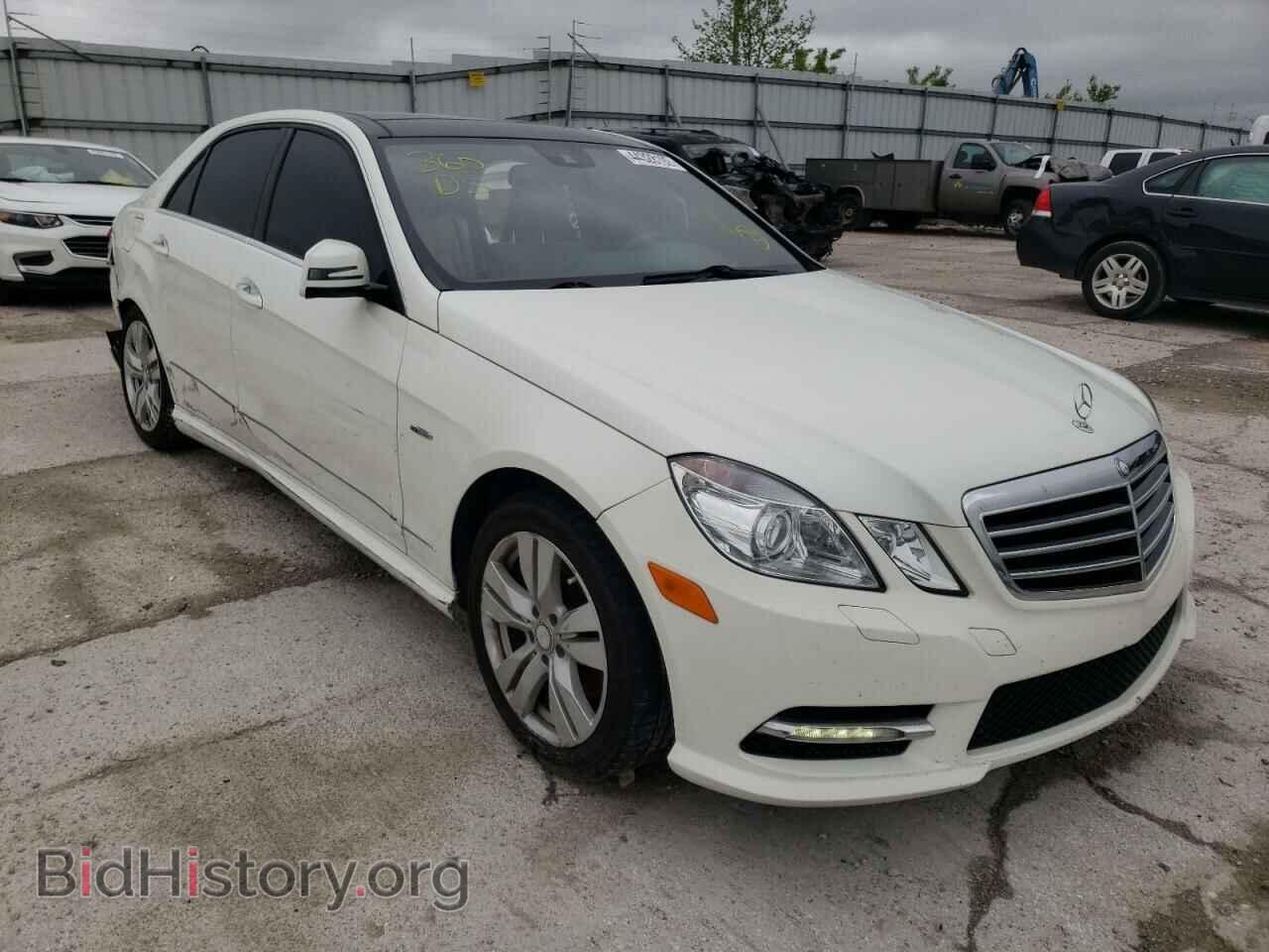 Photo WDDHF2EB0CA521067 - MERCEDES-BENZ E-CLASS 2012