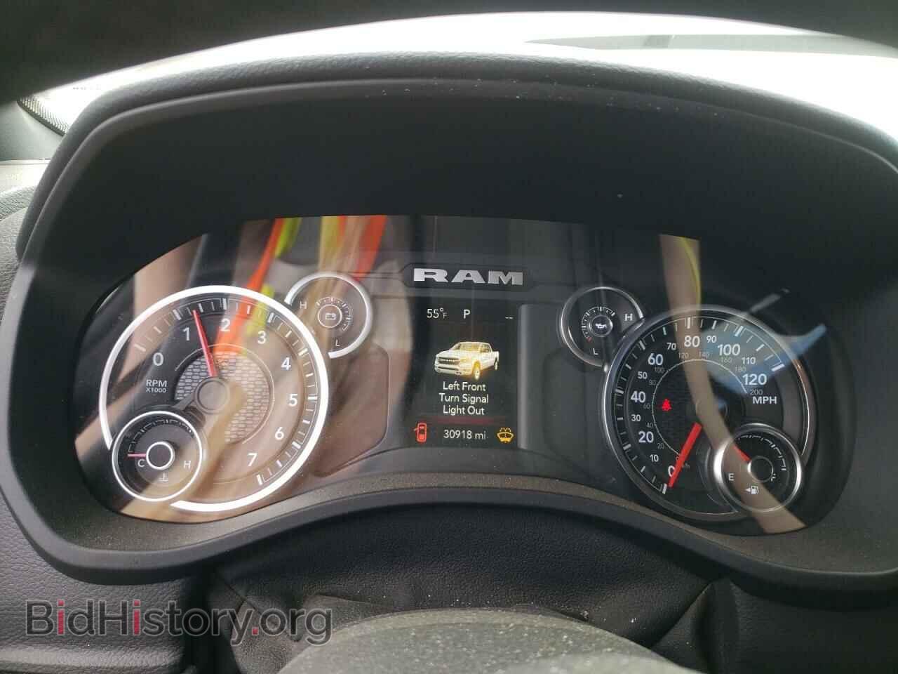 2019 RAM 1500 - VIN: 1C6SRFFT3KN585527 - Фото 9