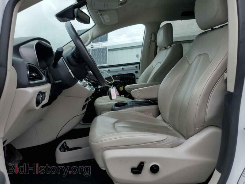 2021 Chrysler PACIFICA (VIN 2C4RC1BG1MR604327) — фото 7 из 14