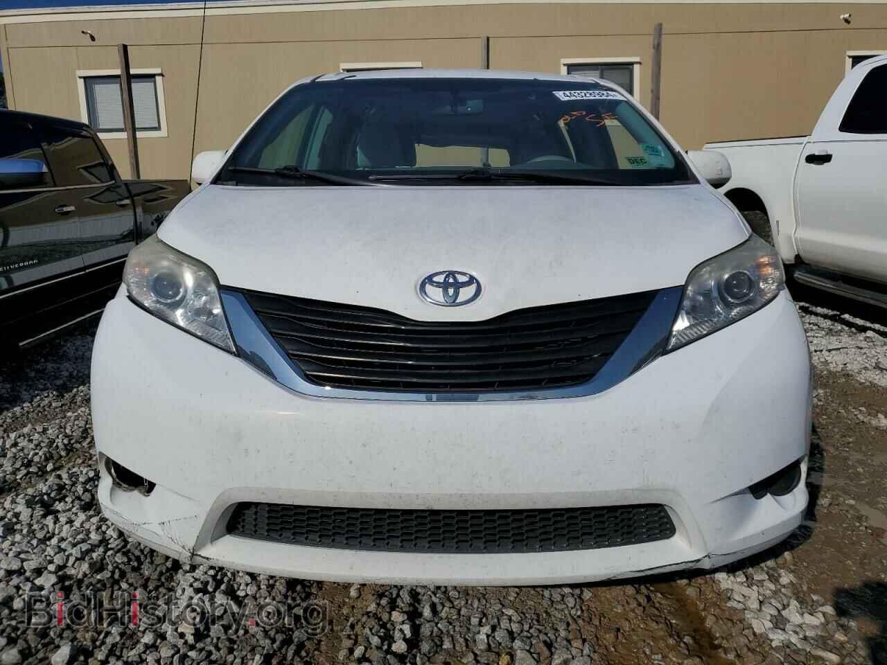 2012 TOYOTA All Models - VIN: 5TDKK3DC7CS218981 - Фото 5