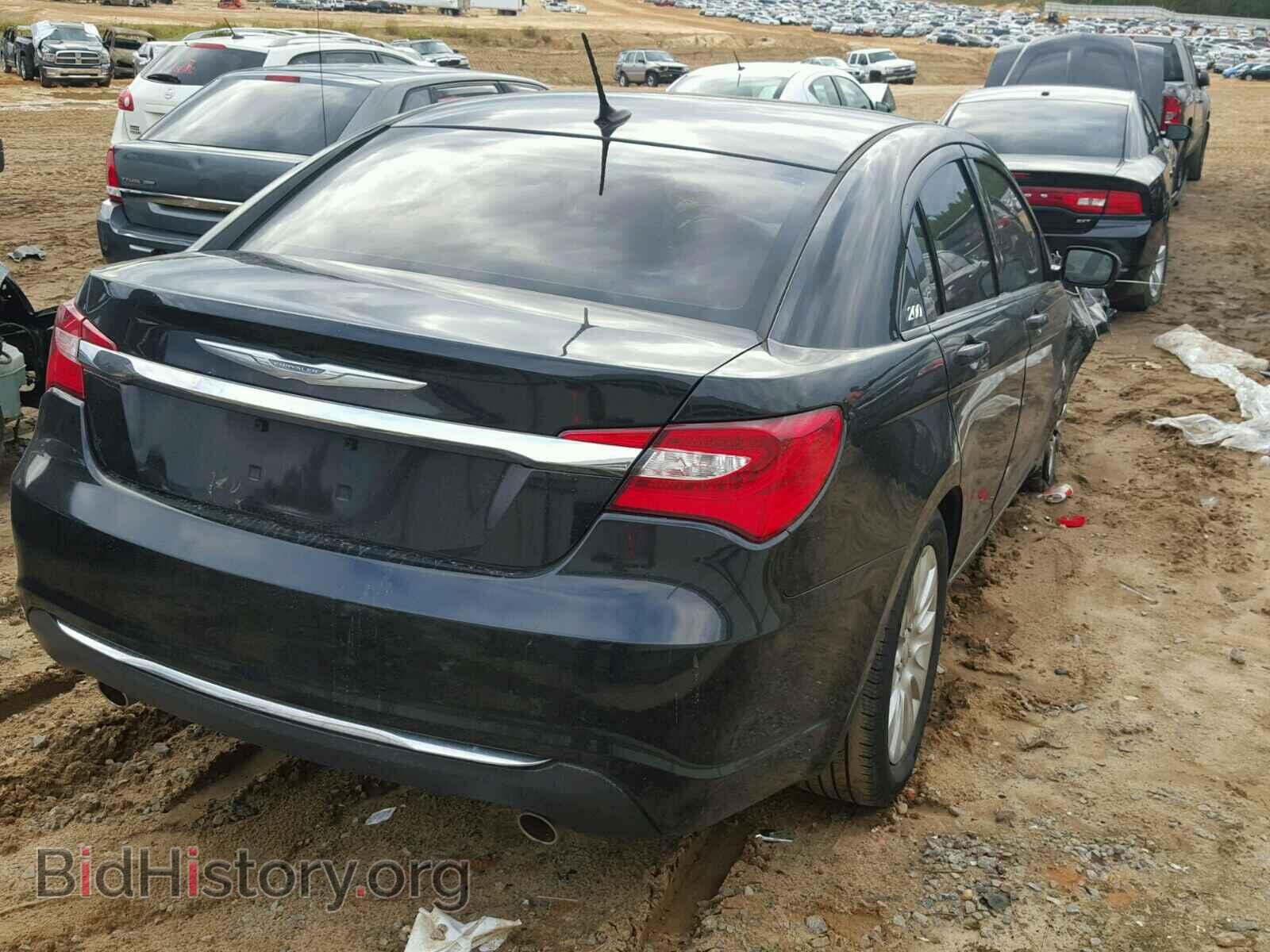 2013 CHRYSLER 200 - VIN: 1C3CCBAG5DN724341 - Фото 4