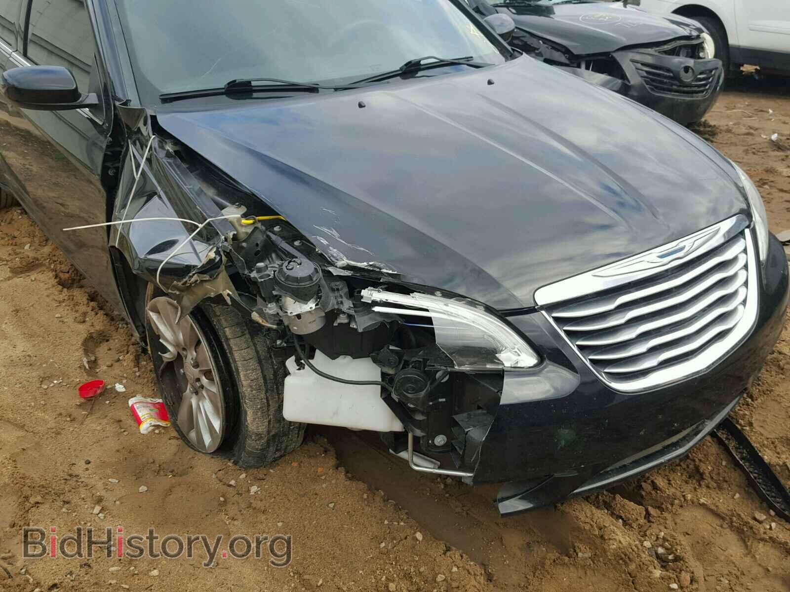 2013 CHRYSLER 200 - VIN: 1C3CCBAG5DN724341 - Фото 9