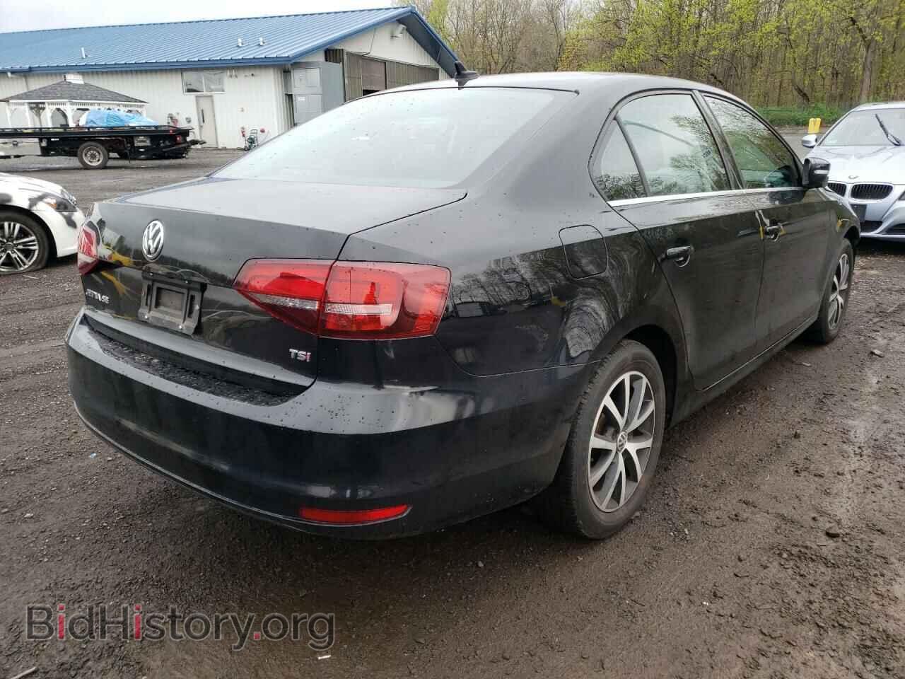 2017 VOLKSWAGEN JETTA - VIN: 3VWB67AJ8HM375065 - Фото 4