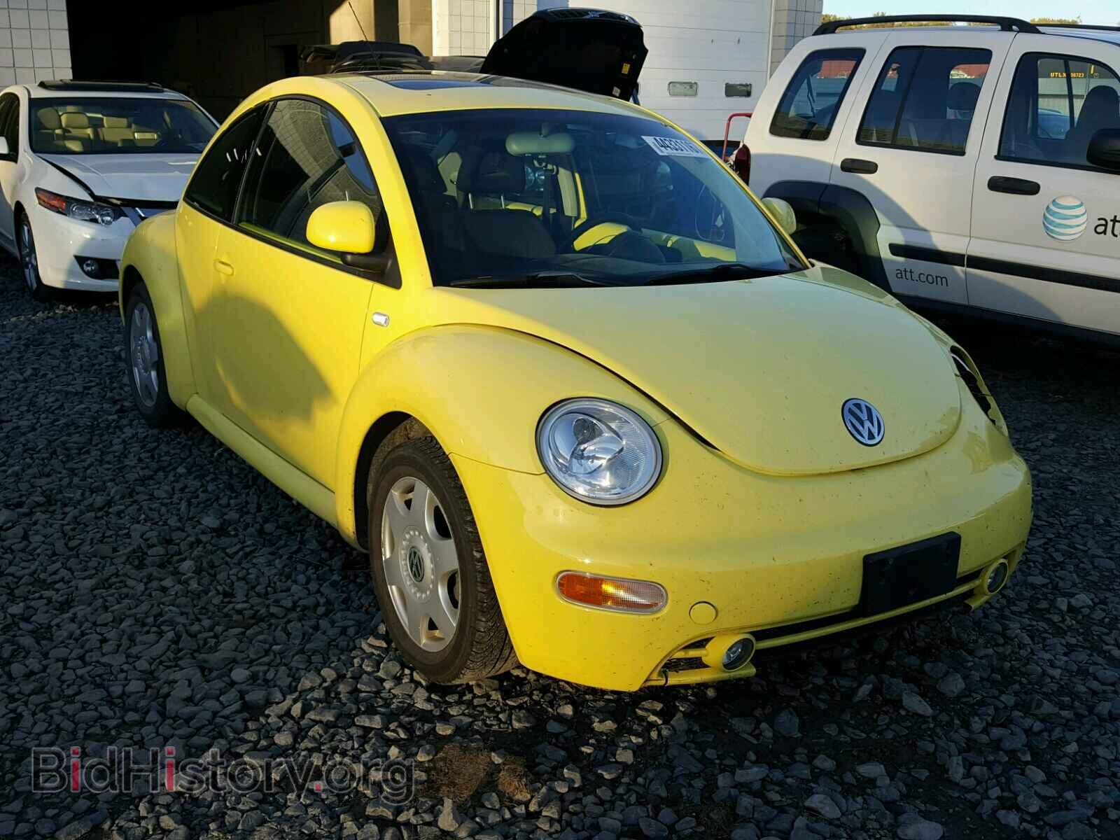 Photo 3VWCA21C7YM424585 - VOLKSWAGEN BEETLE 2000