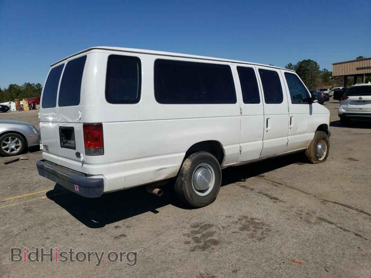 2006 FORD ECONOLINE - VIN: 1FBSS31L96HB35876 - Фото 3