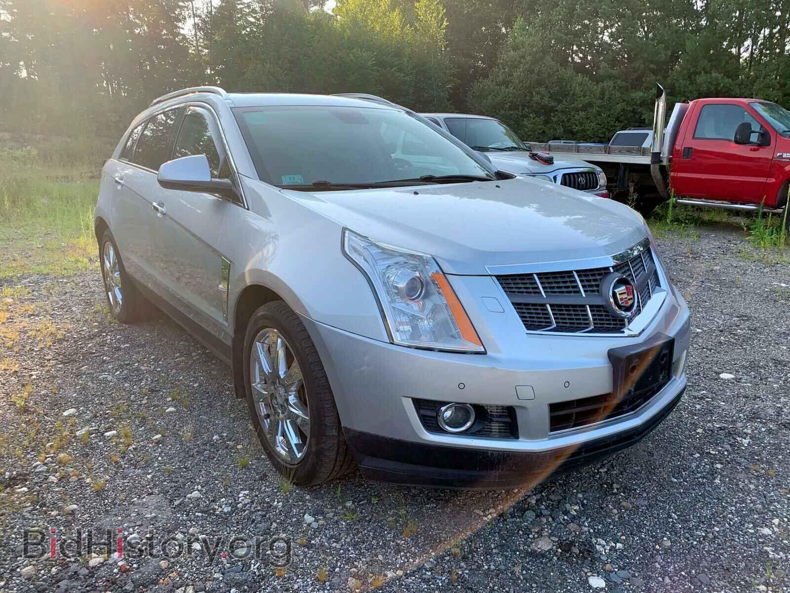 2011 CADILLAC SRX PERFOR - VIN: 3GYFNEEY4BS649751 - Фото 2