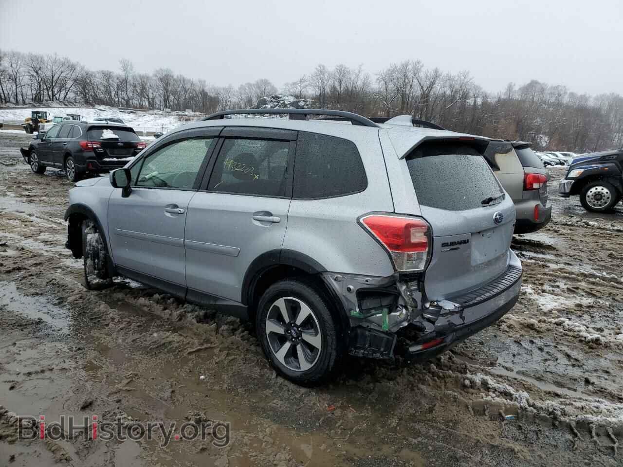 2017 SUBARU FORESTER - VIN: JF2SJAEC1HH413140 - Photo 2