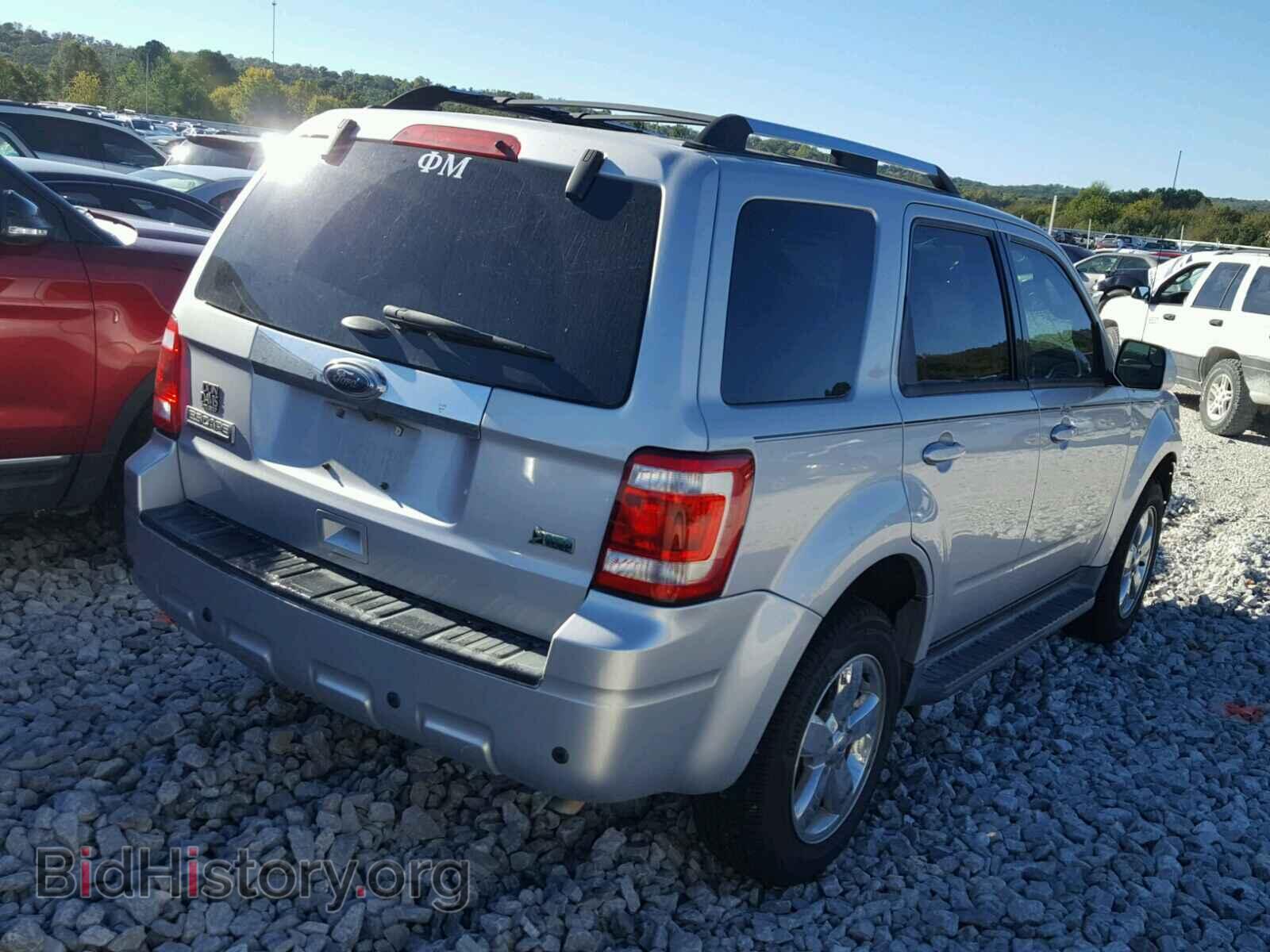 2011 FORD ESCAPE - VIN: 1FMCU0EG2BKB23969 - Фото 3