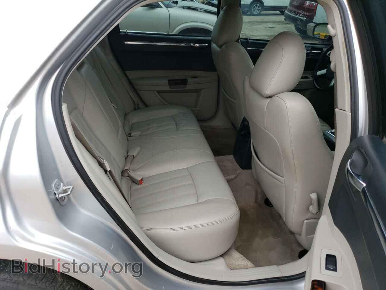 2007 CHRYSLER 300 - VIN: 2C3KA63H37H898503 - Фото 10