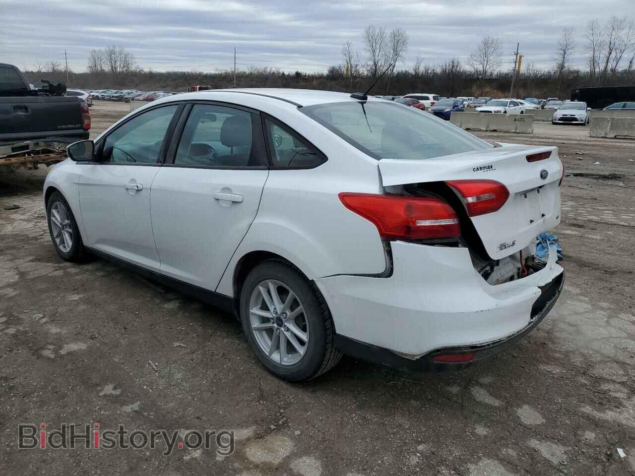 2017 FORD FOCUS - VIN: 1FADP3F25HL224615 - Фото 2