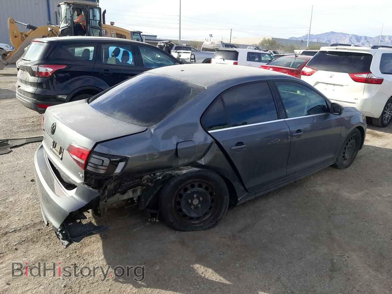 2017 VOLKSWAGEN JETTA - VIN: 3VW2B7AJ9HM337761 - Фото 3