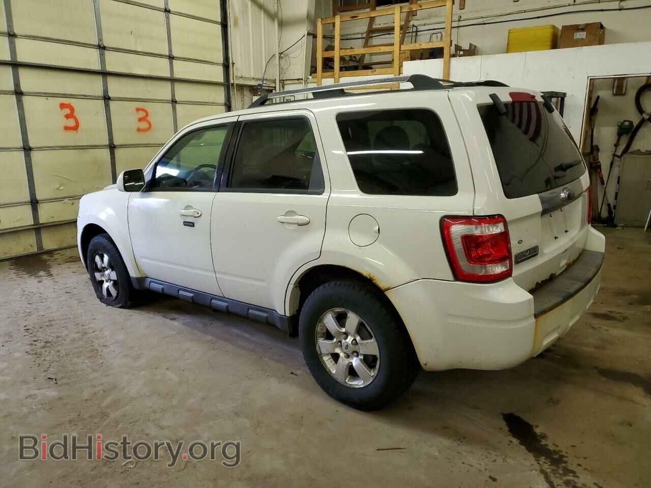 2011 FORD ESCAPE - VIN: 1FMCU9E79BKB12634 - Фото 2