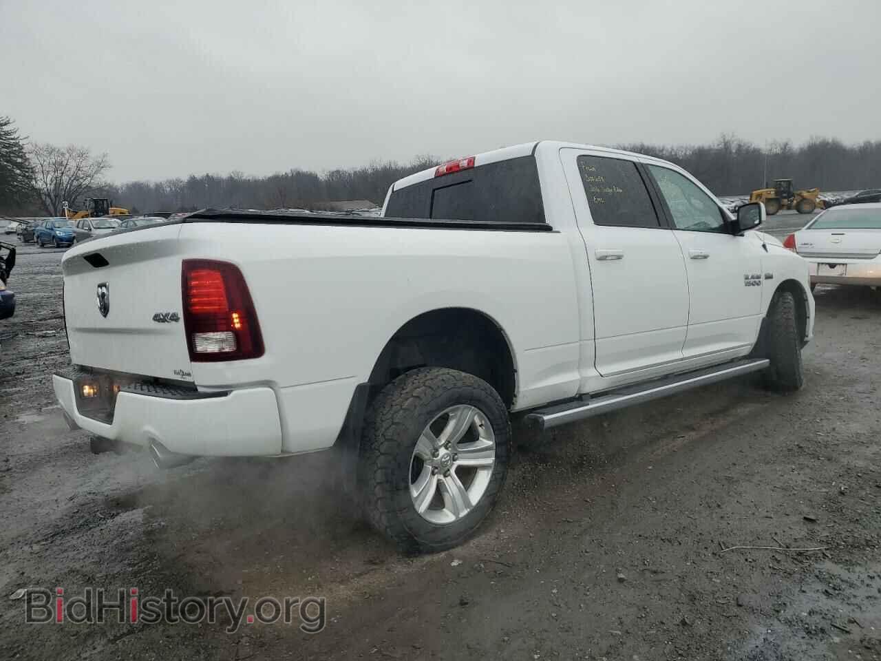 2016 RAM 1500 - VIN: 1C6RR7UT5GS265805 - Фото 3