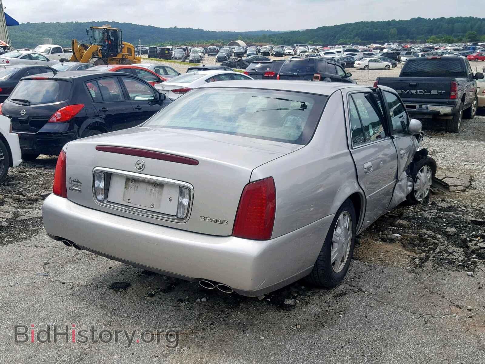 2004 CADILLAC DEVILLE - VIN: 1G6KD54Y04U234845 - Photo 4