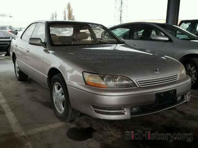 Photo JT8BF12G6T0134411 - LEXUS ES300 1996