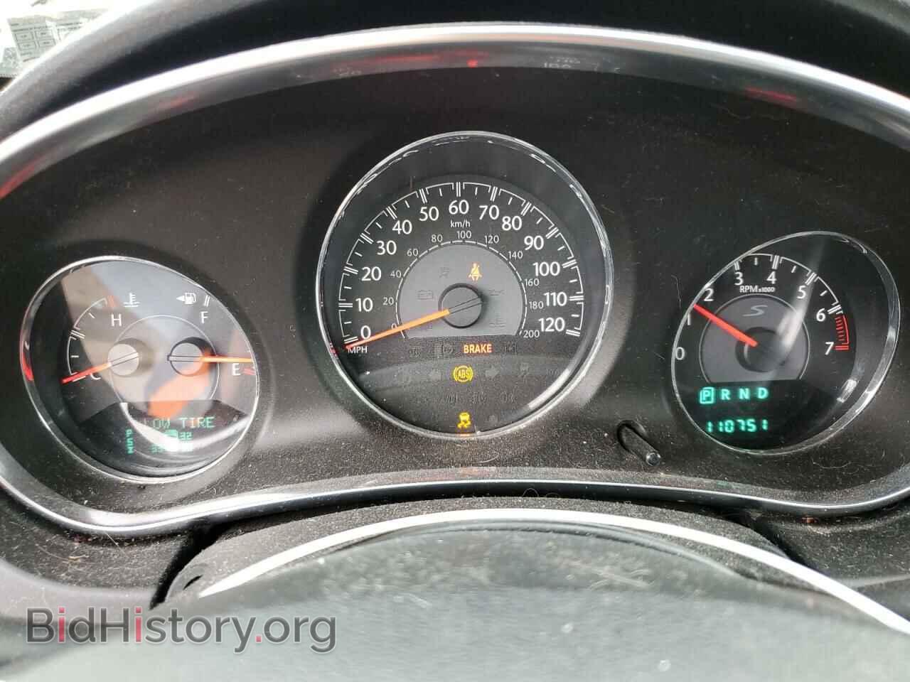 2011 CHRYSLER 200 - VIN: 1C3BC8EG2BN599871 - Фото 9