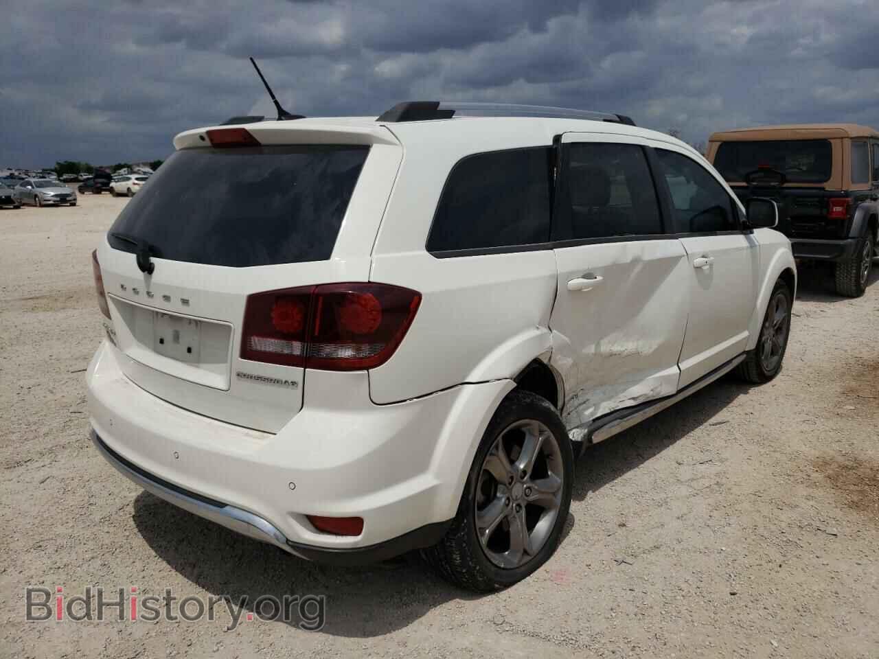 2016 DODGE JOURNEY - VIN: 3C4PDCGB4GT203191 - Фото 4