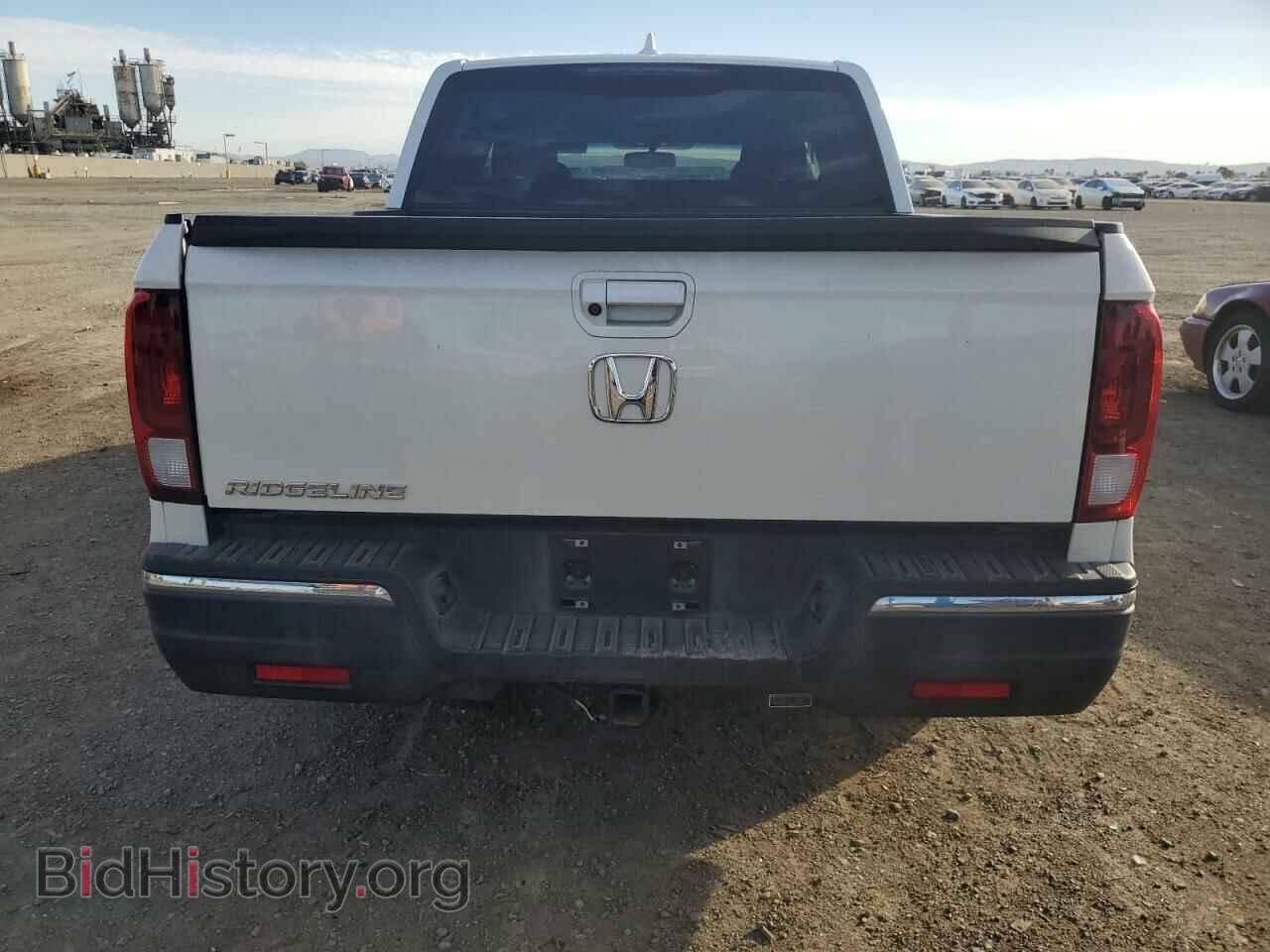 2017 HONDA RIDGELINE - VIN: 5FPYK2F67HB001798 - Фото 6