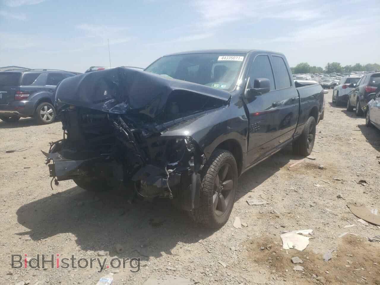 2017 RAM 1500 - VIN: 1C6RR7FG6HS864813 - Фото 2