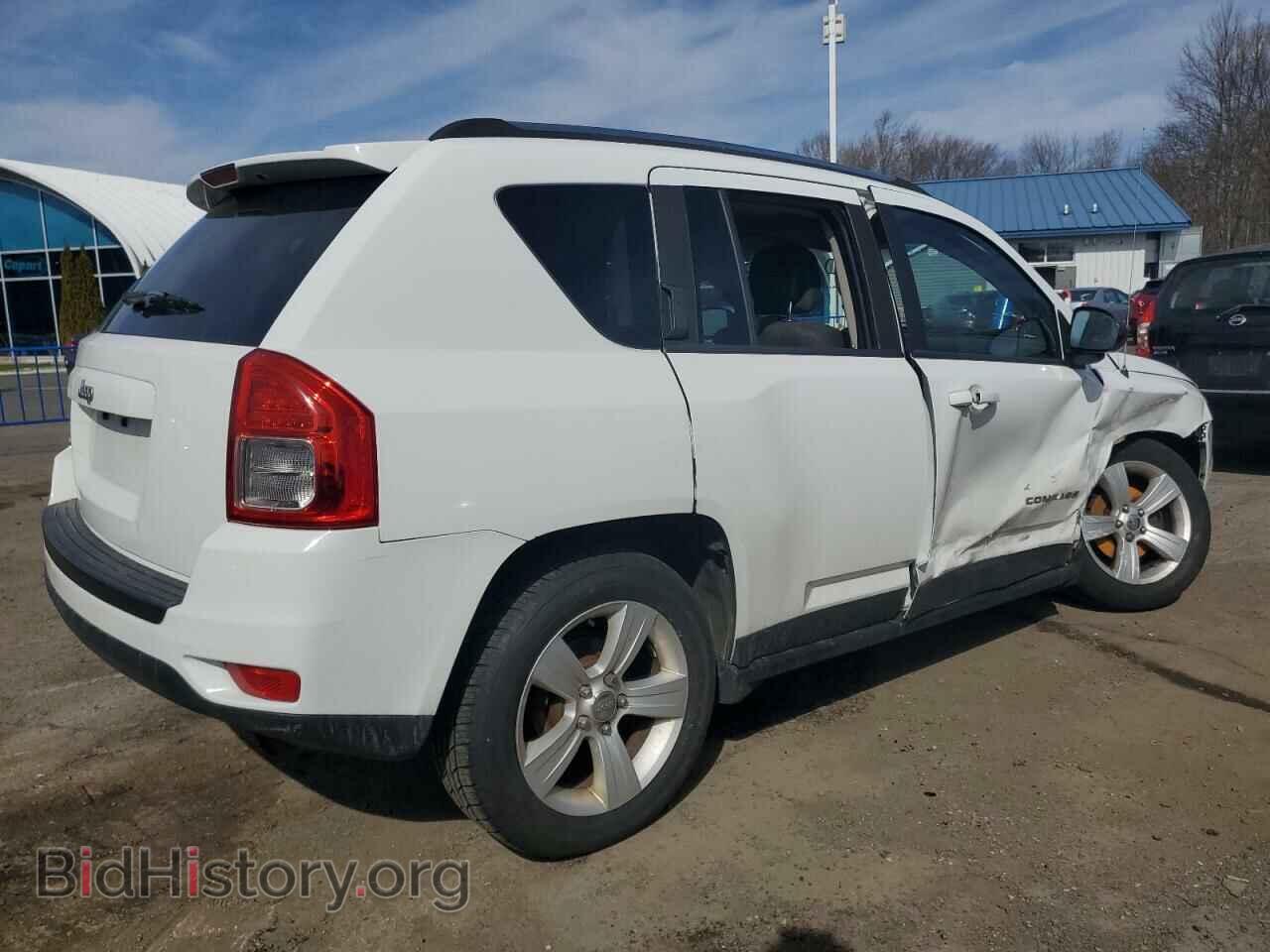 2012 JEEP COMPASS - VIN: 1C4NJDBB4CD584473 - Photo 3