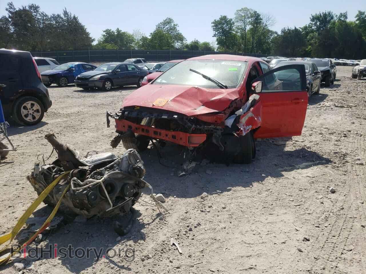 2016 FORD FOCUS - VIN: 1FADP3F22GL318773 - Фото 2