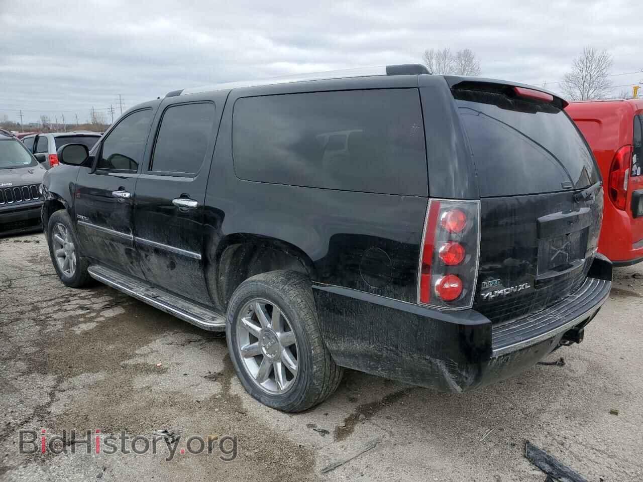 2011 GMC YUKON - VIN: 1GKS2MEF2BR324772 - Фото 2