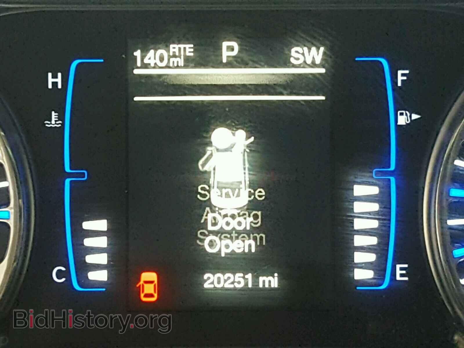 2016 CHRYSLER 200 - VIN: 1C3CCCAB2GN191797 - Photo 8