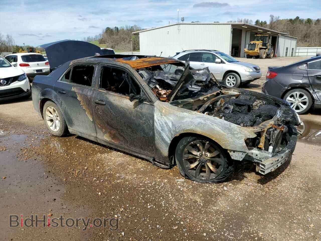 2016 CHRYSLER 300 - VIN: 2C3CCAAG3GH235508 - Фото 4