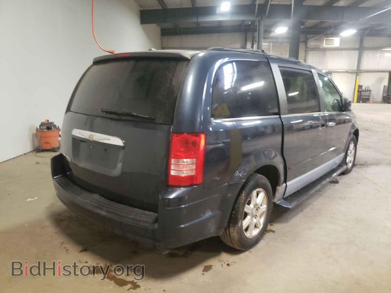 2008 CHRYSLER MINIVAN - VIN: 2A8HR54P48R787087 - Фото 4