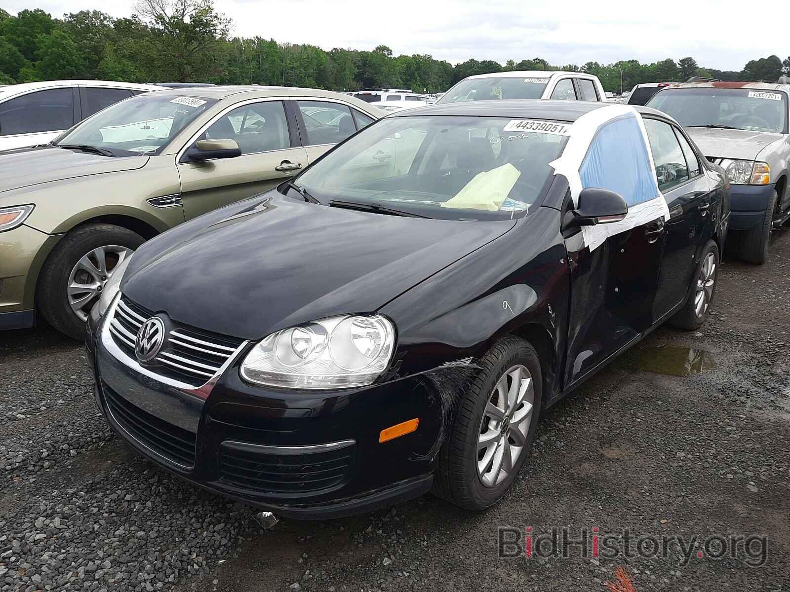 Photo 3VWAX7AJ6AM158547 - VOLKSWAGEN JETTA 2010