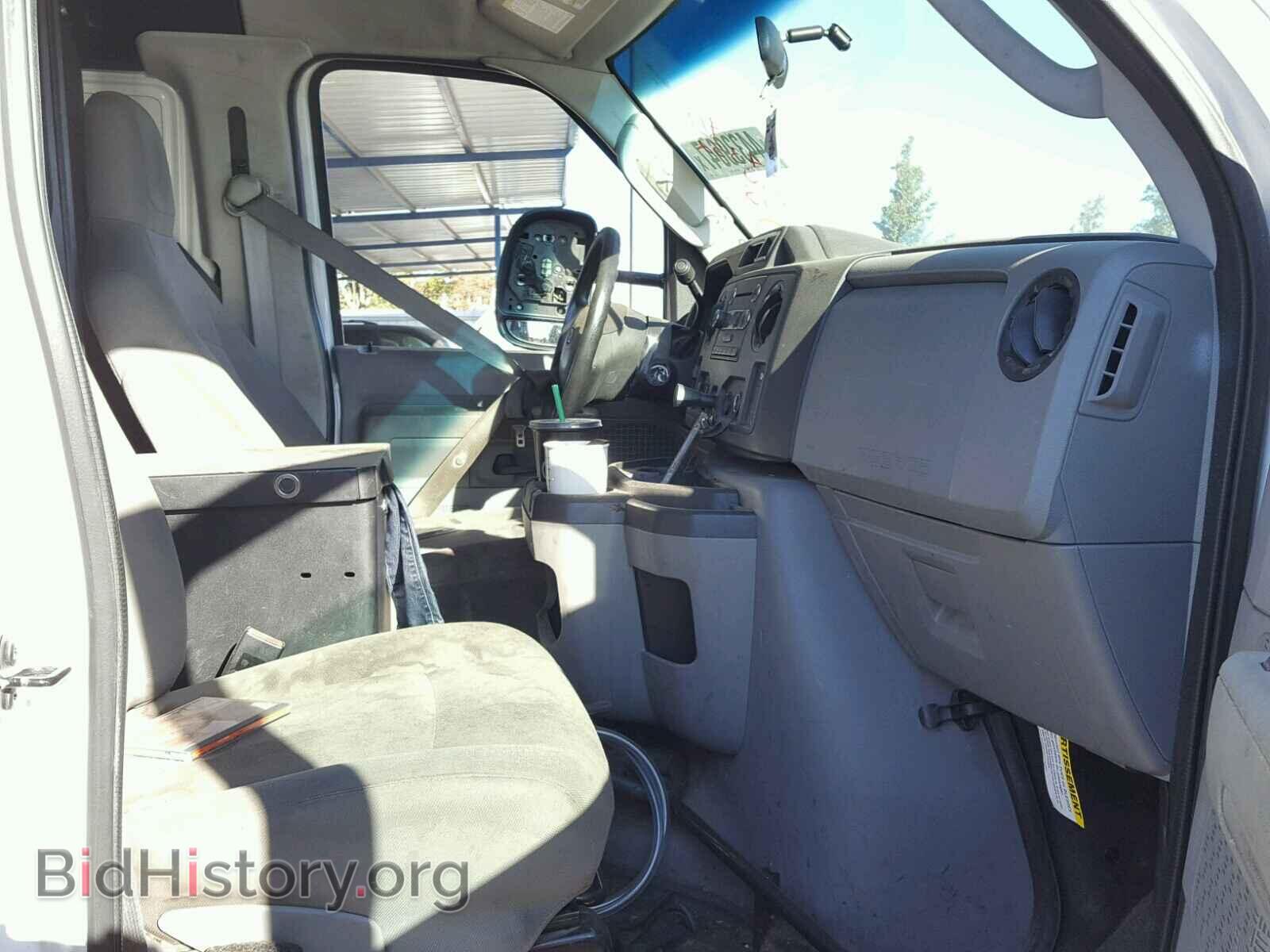 2011 FORD ECONOLINE - VIN: 1FTNE1EW0BDA85704 - Photo 5