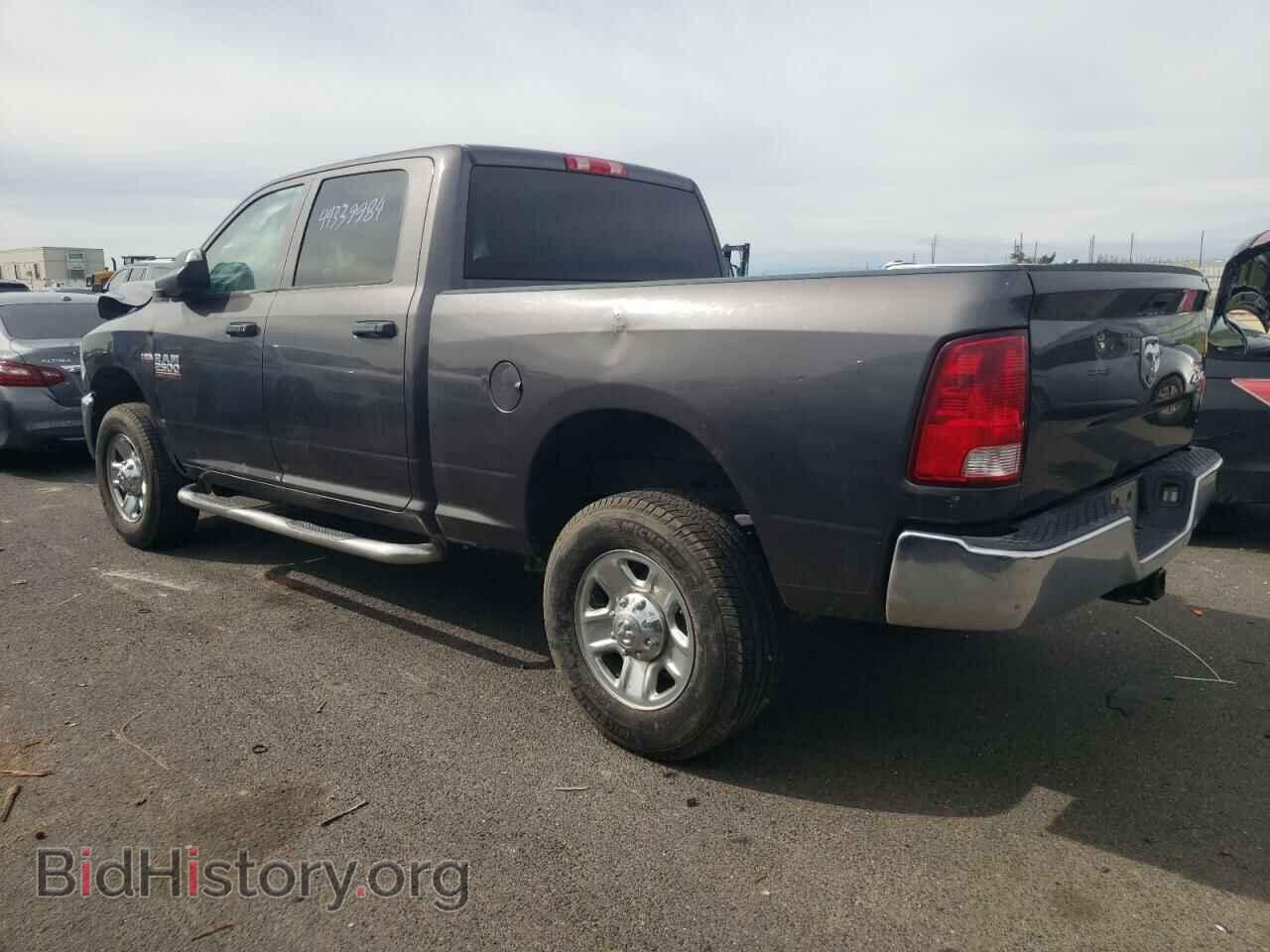 2018 RAM All Models - VIN: 3C6UR5CJXJG289305 - Фото 2