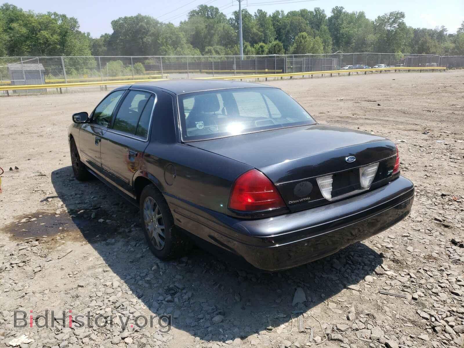2011 FORD CROWN VIC - VIN: 2FABP7AV6BX166301 - Фото 3