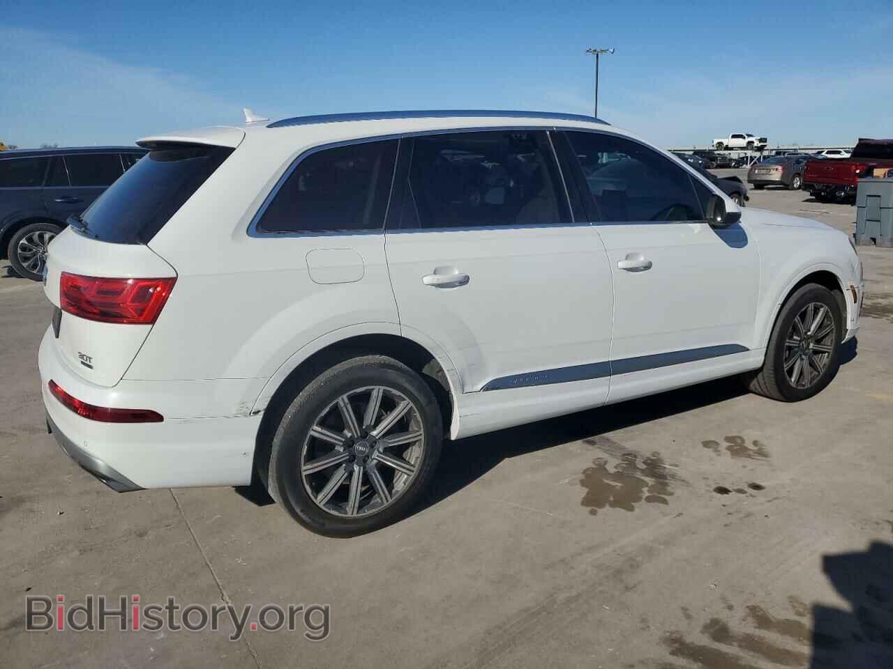 2017 AUDI Q7 - VIN: WA1LAAF7XHD025653 - Фото 3