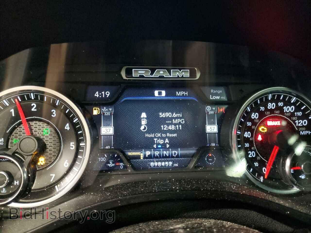 2019 RAM 1500 - VIN: 1C6SRFJT7KN679238 - Фото 9