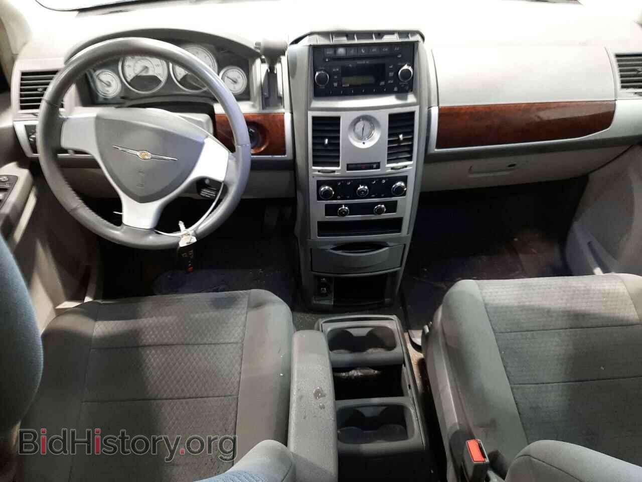 2010 CHRYSLER MINIVAN - VIN: 2A4RR5D10AR500920 - Фото 8