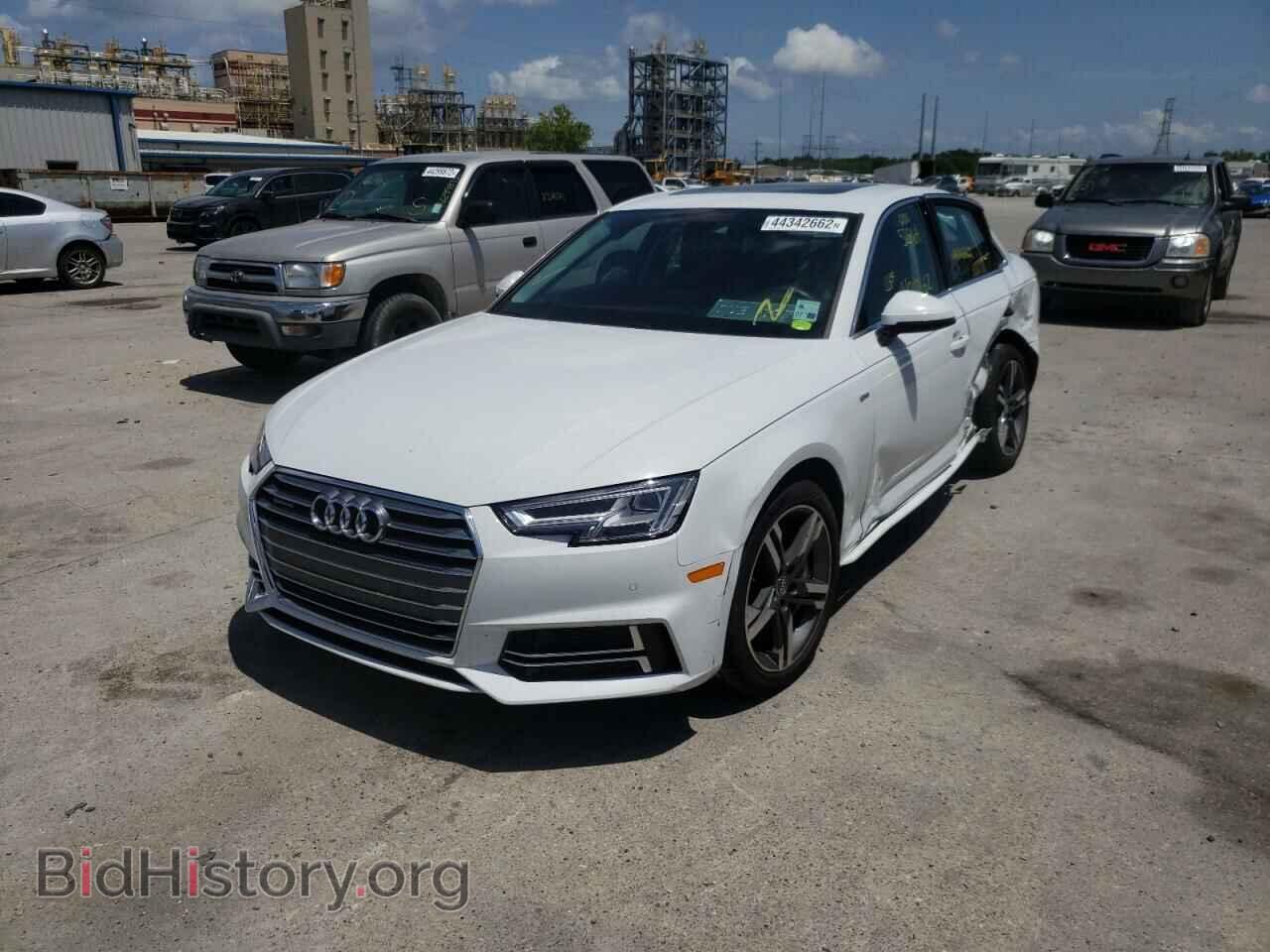 2018 AUDI A4 - VIN: WAUENAF47JA070949 - Photo 2