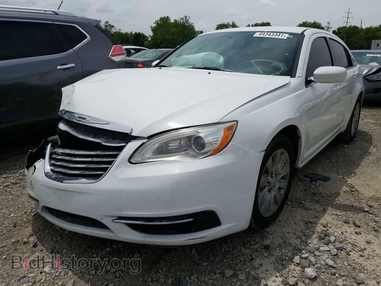 2013 CHRYSLER 200 - VIN: 1C3CCBAGXDN737814 - Photo 2