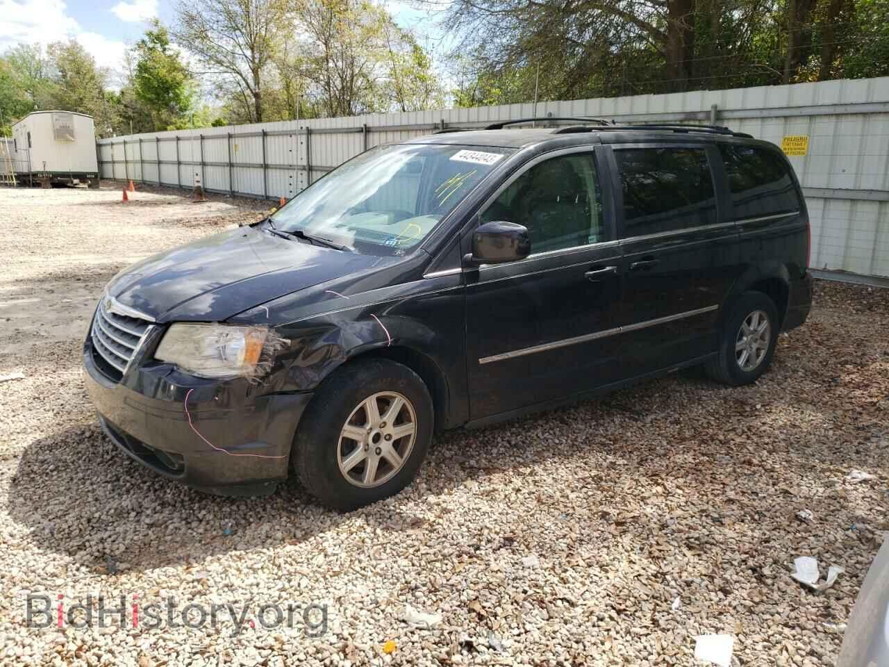Photo 2A4RR5D10AR492916 - CHRYSLER MINIVAN 2010