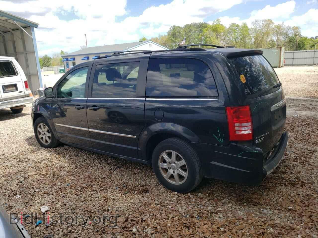2010 CHRYSLER MINIVAN - VIN: 2A4RR5D10AR492916 - Photo 2